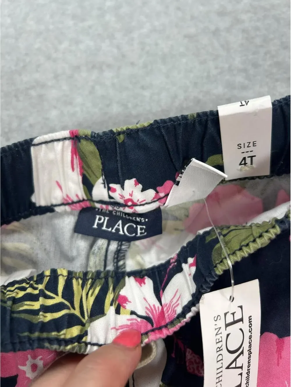 The Children's Place‎ Floral Print Boys Shorts Size 4T
